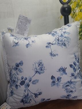 New! Royal Court Rialto French blue white floral striped lace accent pillow 16"